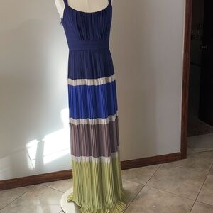 MAX and CLEO women’s COLOR BLOCK Melissa accordion pleat waisted maxi dress 8